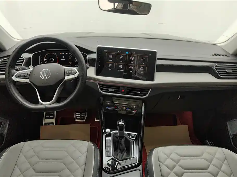 Volkswagen Tayron 2024 330TSI 2WD Luxury Plus Advanced фото 12