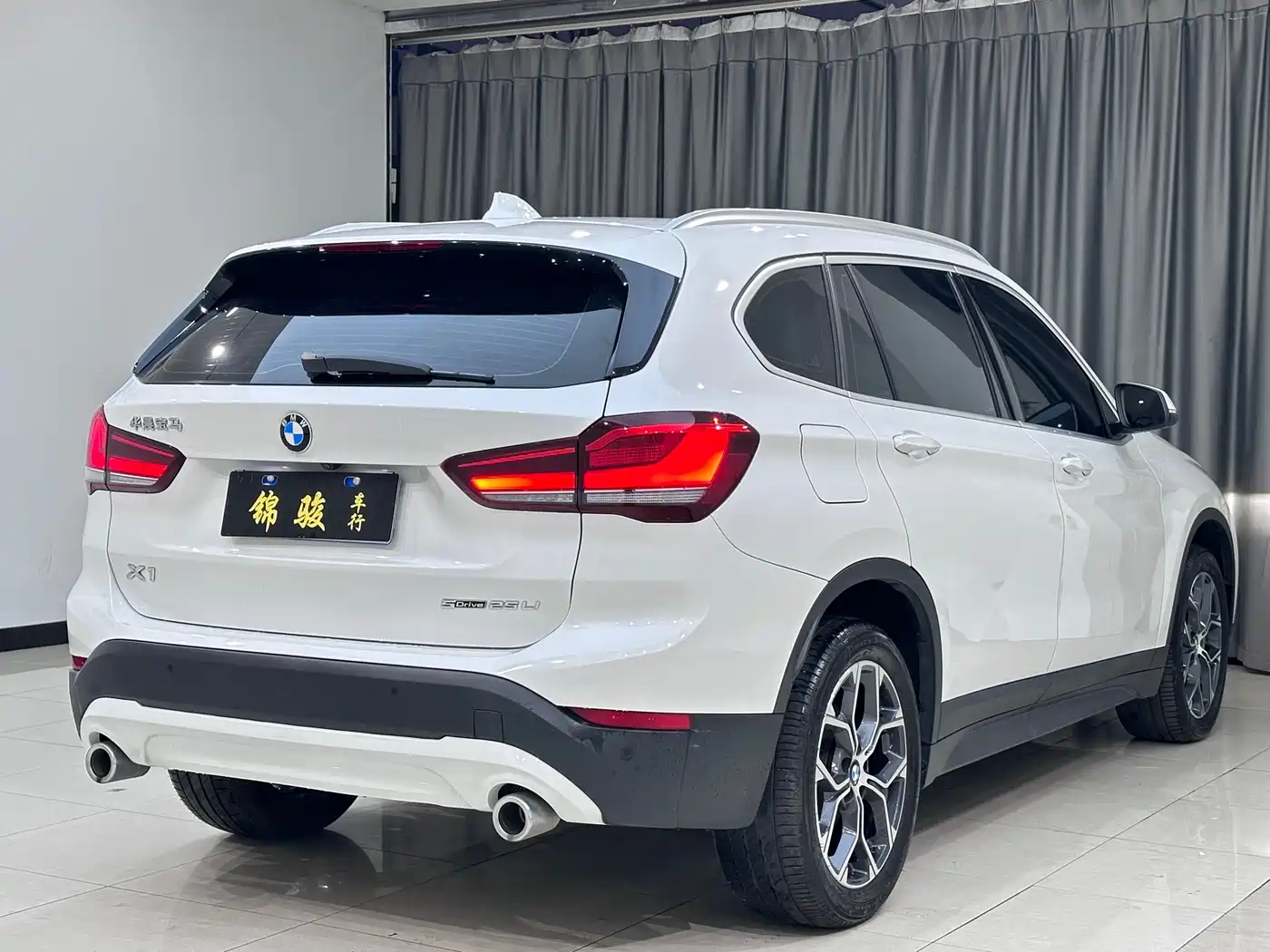 BMW X1 2022 sDrive25Li Leading фото 4