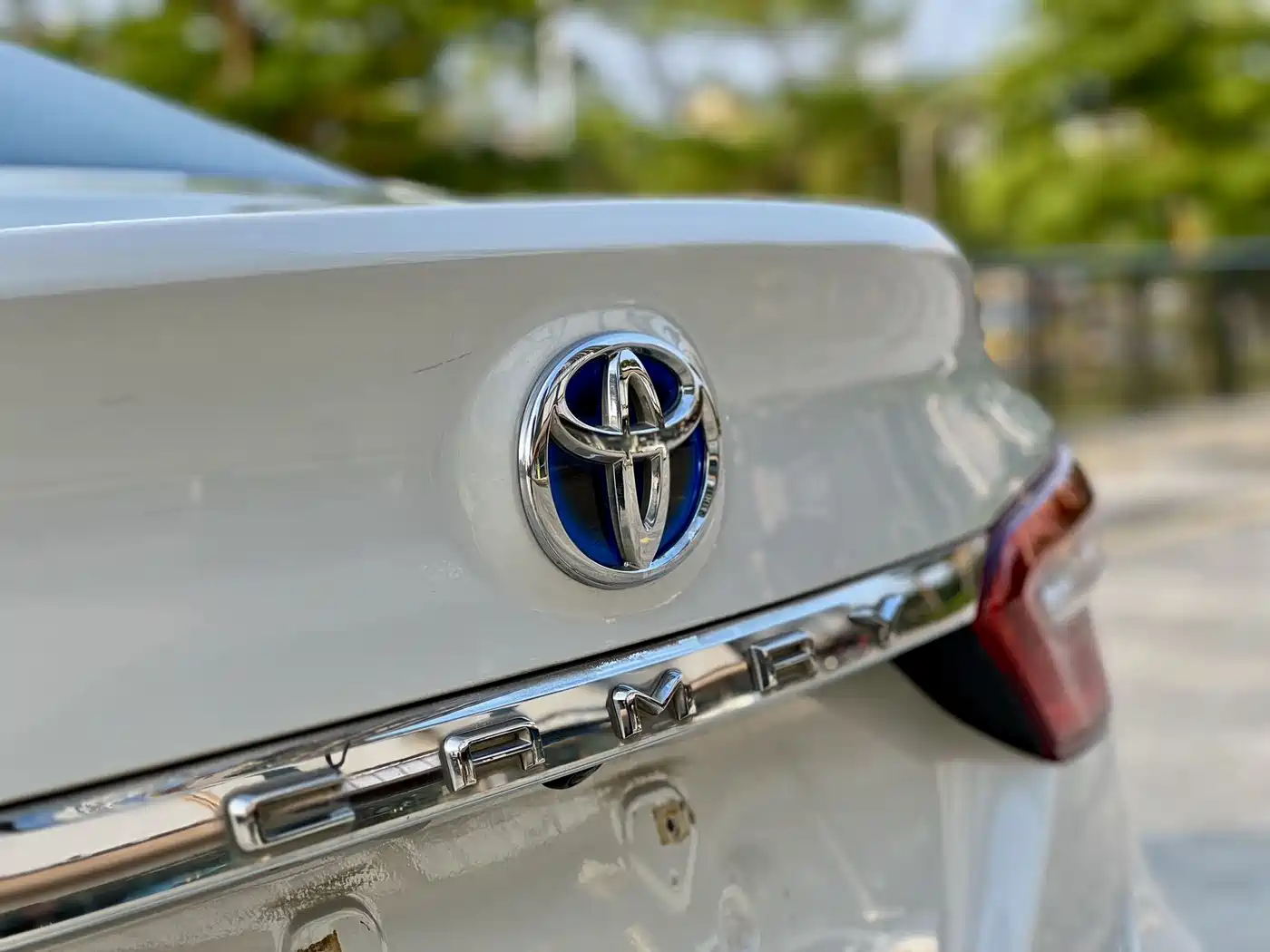 Toyota Camry 2019 Facelift Hybrid 2.5HG Luxury Edition фото 16