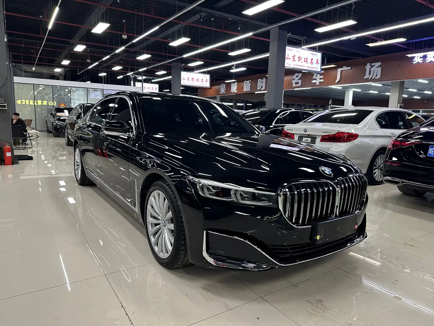 BMW 7 SERIES