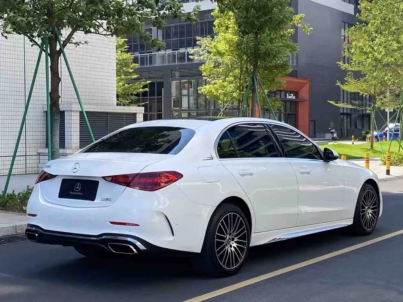 Mercedes-Benz C-Class 2022 C 260 L Sport Edition фото 9