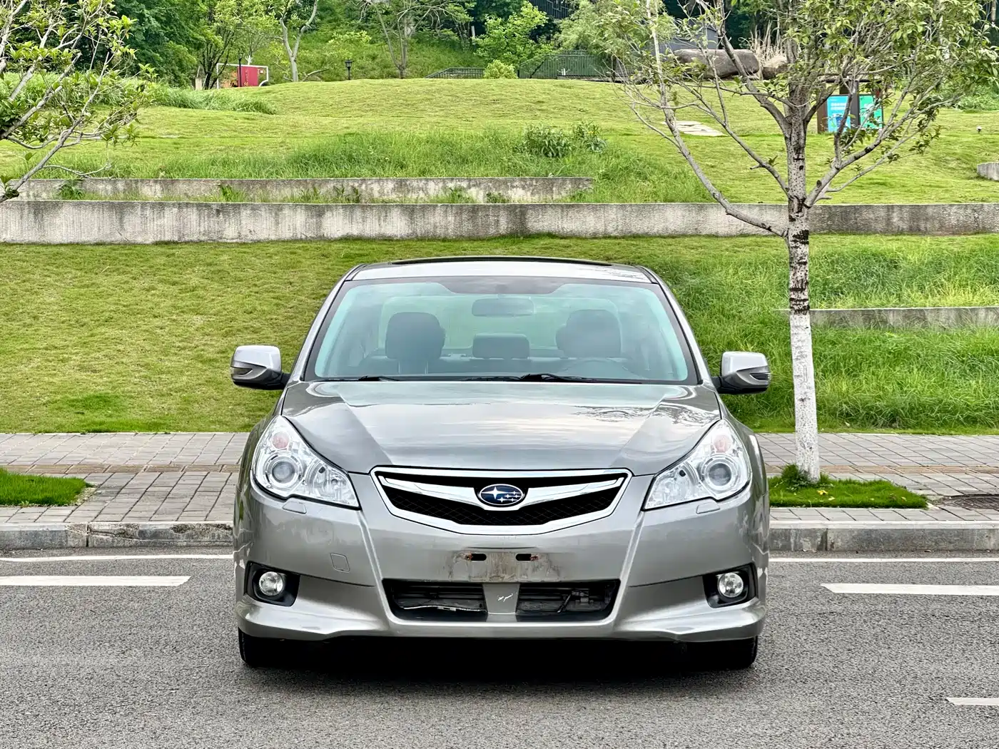 Subaru Legacy 2010 2010 Model 2.0i Luxury