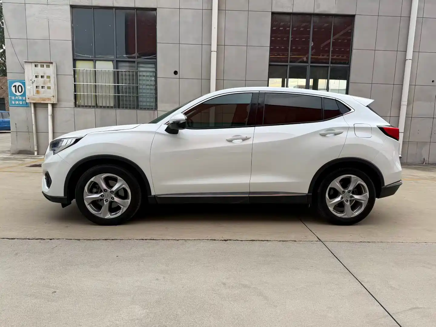 Фото 8 - Acura CDX