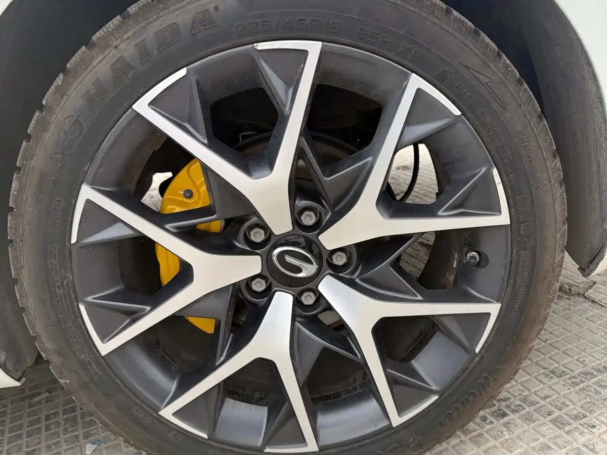 GAC Trumpchi Trumpchi Emkoo 2021 270T DCT J16 Edition фото 7