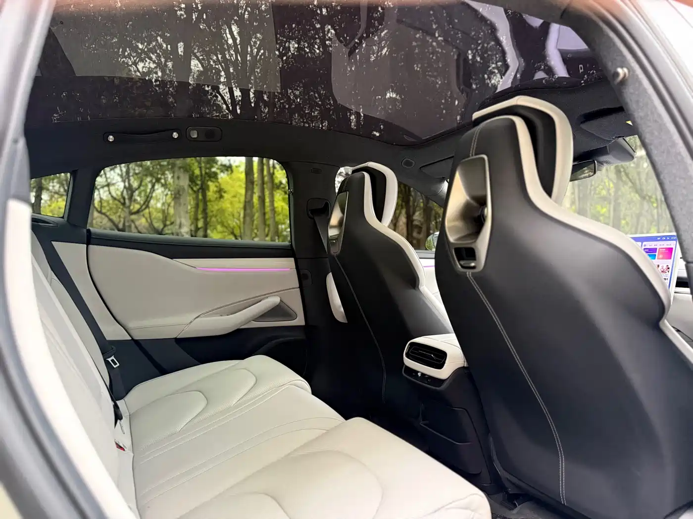 XIAOMI CAR XIAOMI SU7