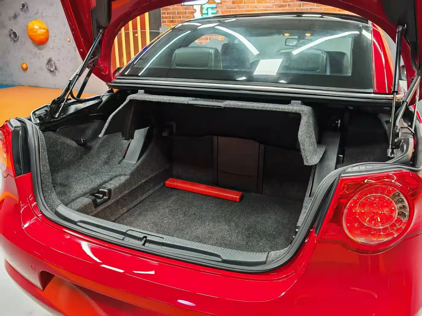 Volkswagen Eos 2010 2.0TSI DSG Luxury фото 36