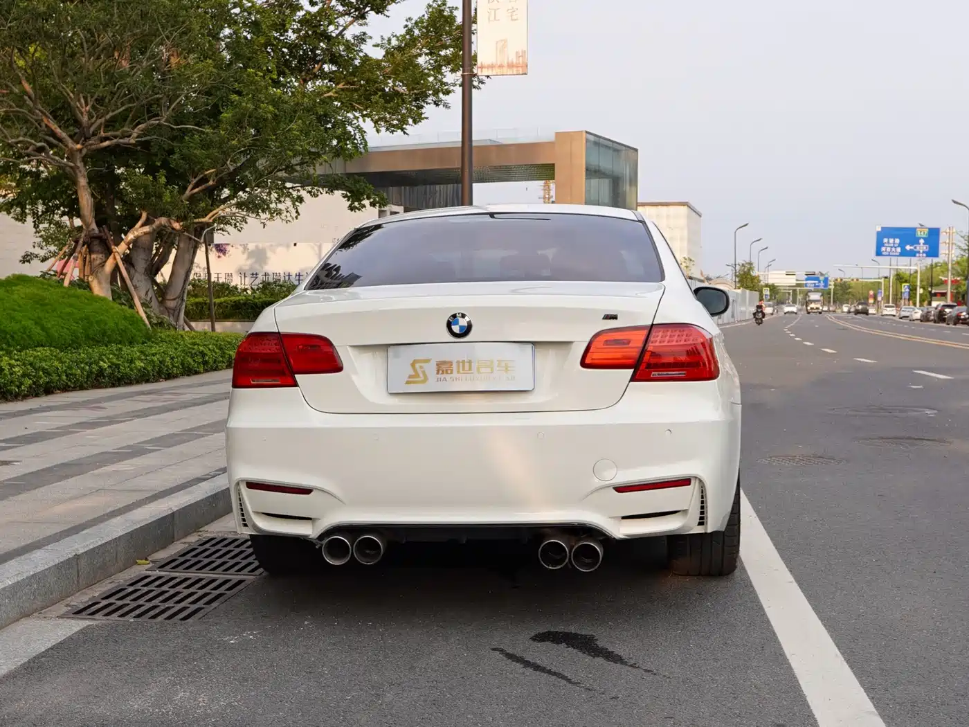 BMW 3 Series (Import) 2013 2011 320i Coupe
