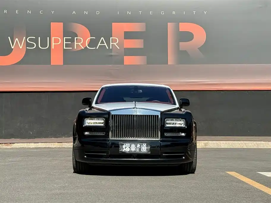 Rolls-Royce Phantom 2012 2013 6.7L Extended Wheelbase (EWB)
