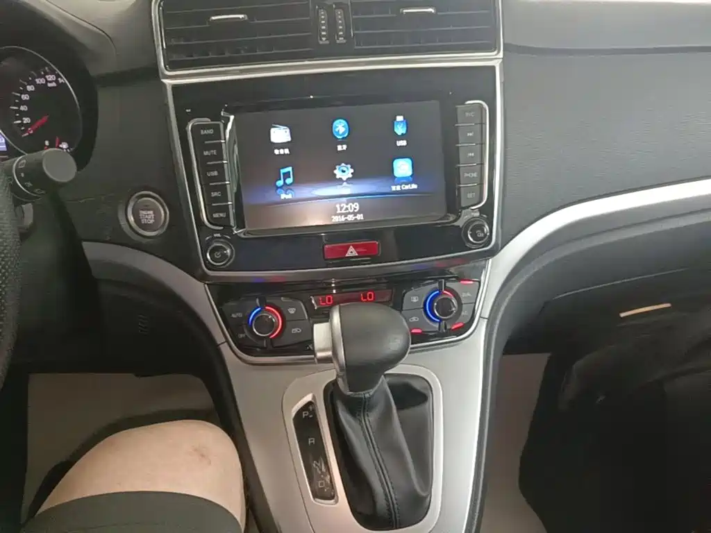 Фото 13 - Haval M6