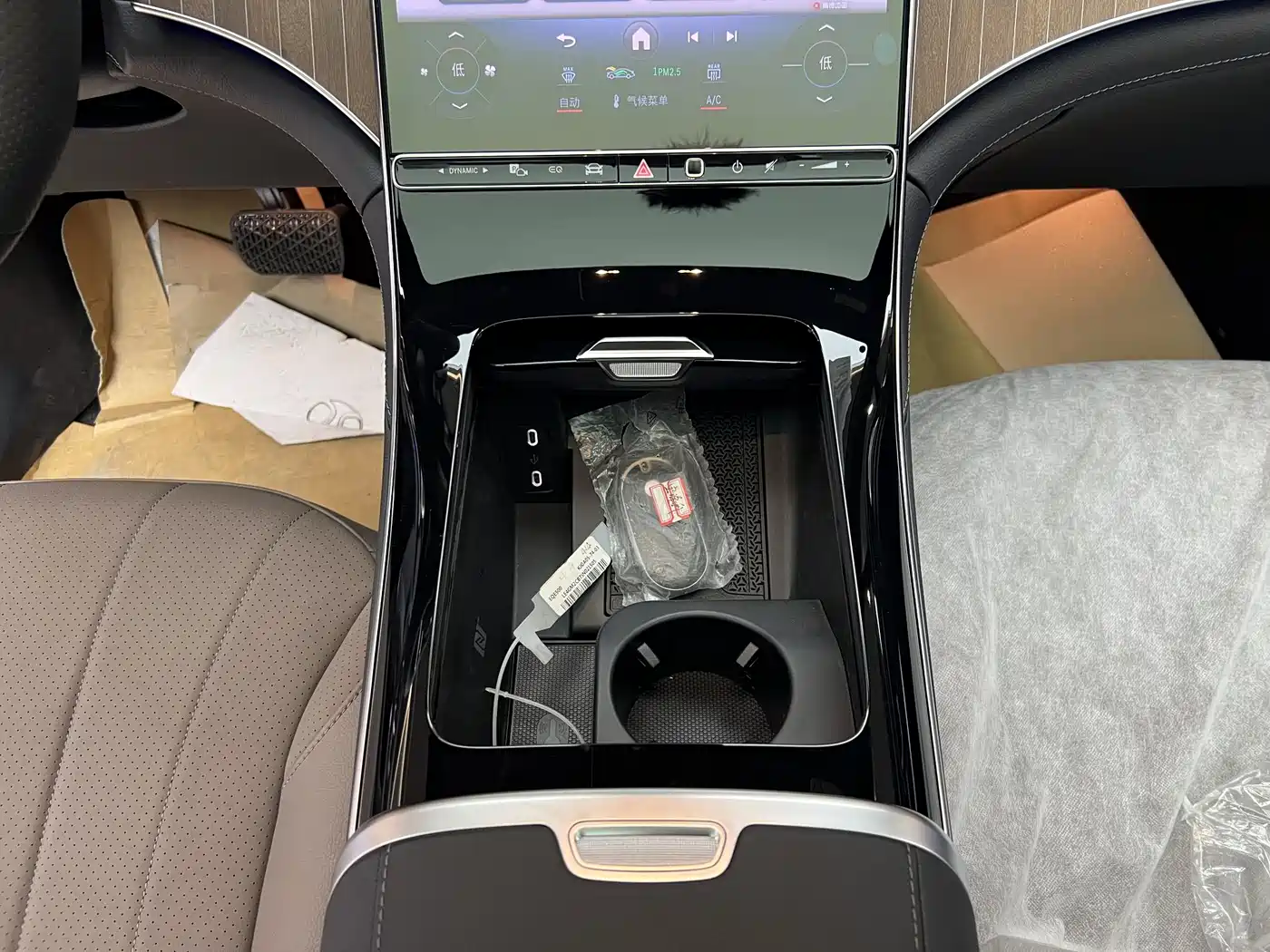 MERCEDES-BENZ EQE SUV