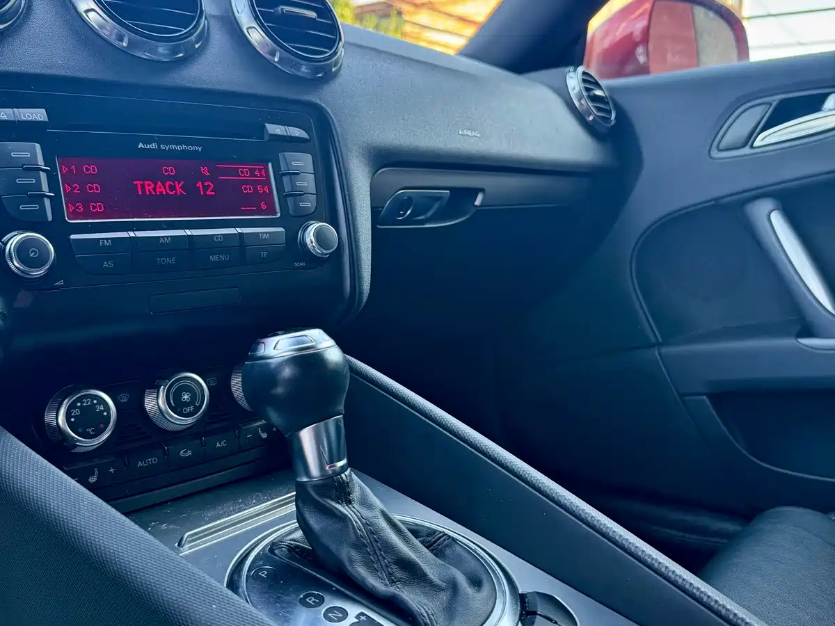 Audi TT 2013 2014 TT Coupe 45 TFSI Premium Edition