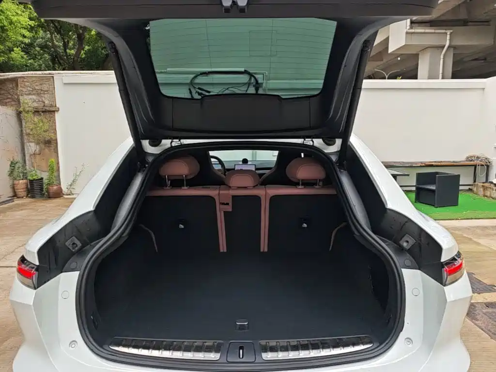 NIO EC6 2025 2024 75kWh