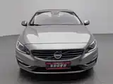 صورة 3 - Volvo S60
