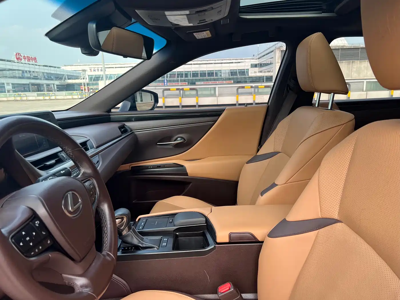 Lexus ES 2018 260 Excellence Edition China V фото 16