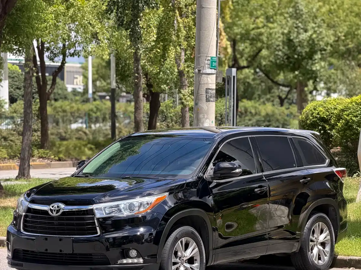 صورة 1 - Toyota Highlander