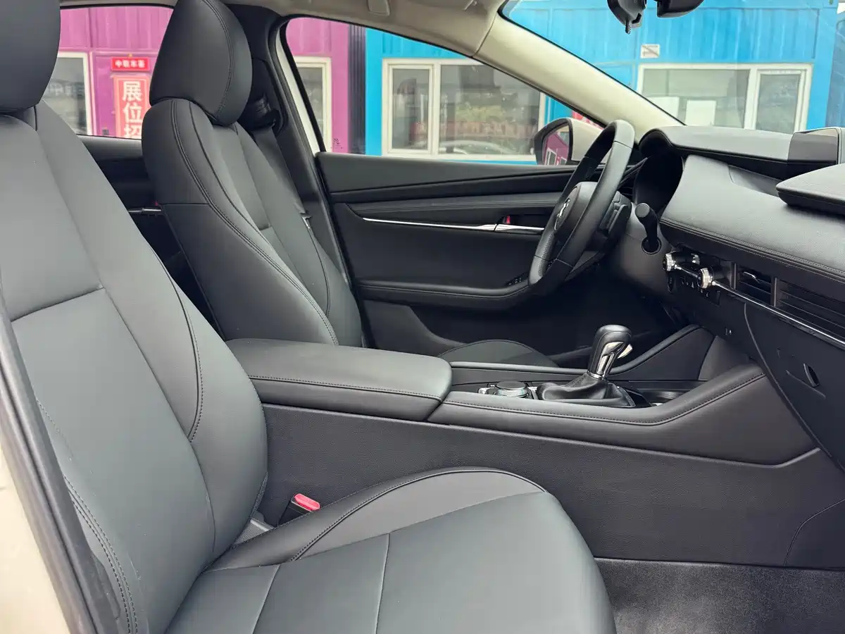 Mazda MAZDA3, миниатюра 16