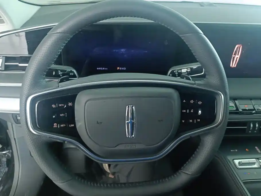 Lincoln Z 2026 2025 2.0T Premium Edition