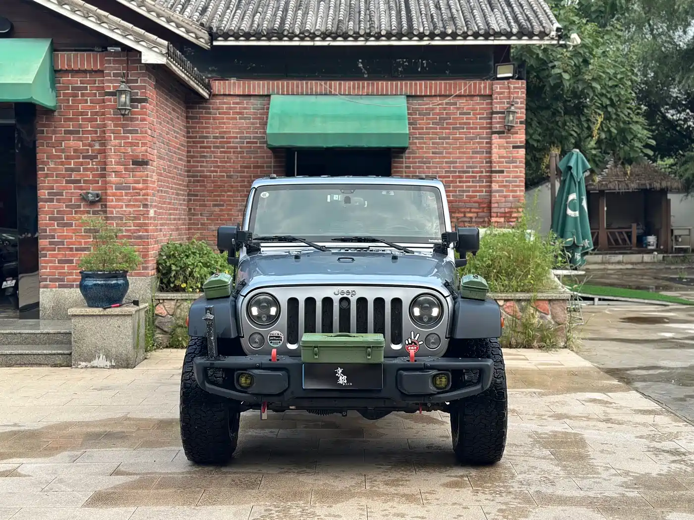 Фото 2 - Jeep Wrangler