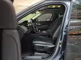 Фото 7 - Land Rover Range Rover Velar