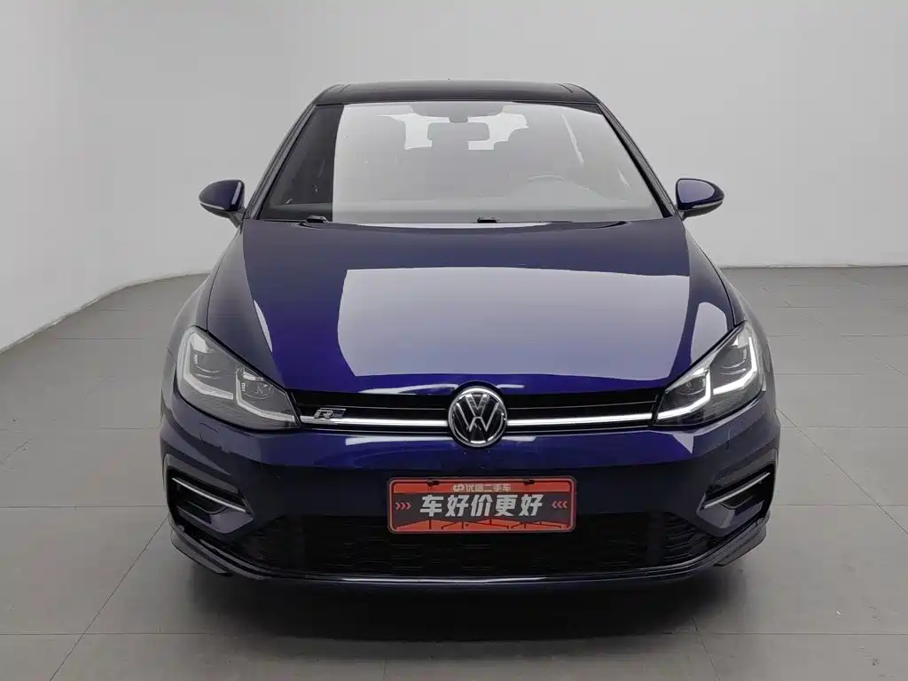 صورة 3 - Volkswagen Golf