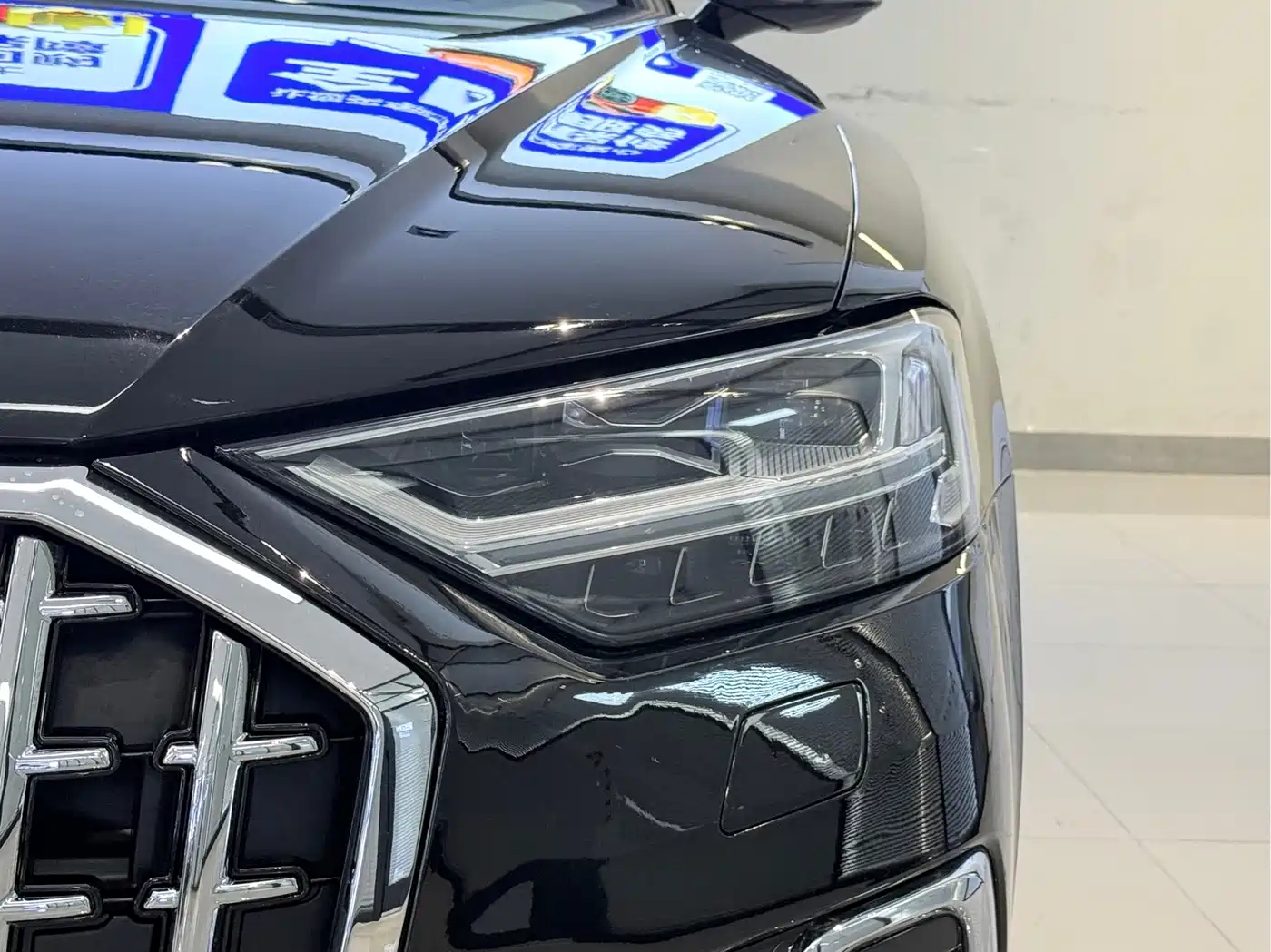 Фото 4 - Audi A8