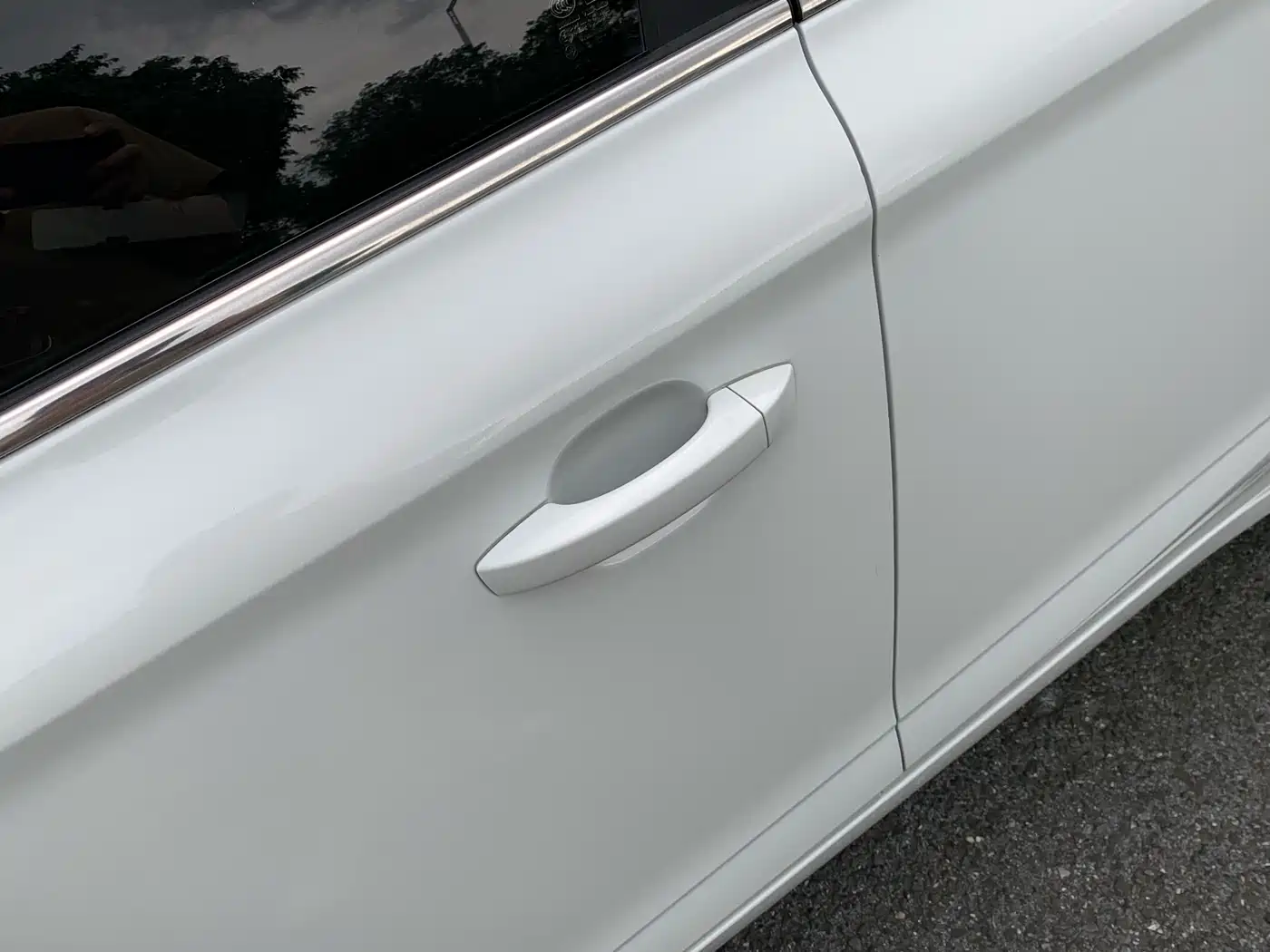 ROEWE EI5