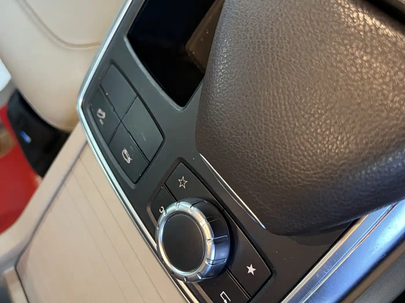 Mercedes-Benz M-Class 2014 ML 320 4MATIC фото 20