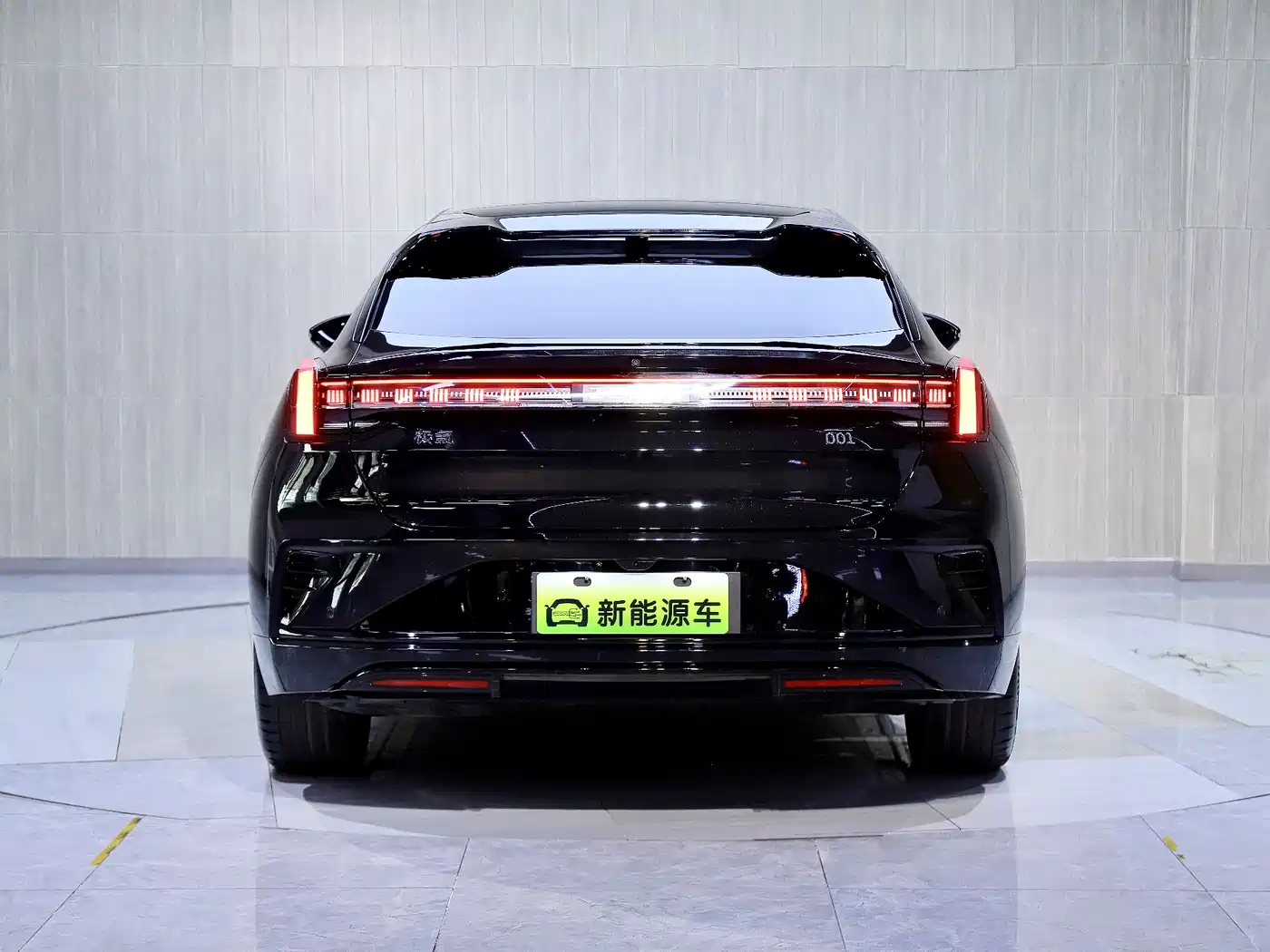 ZEEKR EXTREME KRYPTON 001