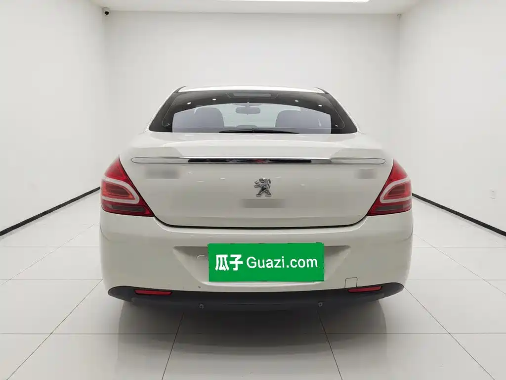 Peugeot 308 2016 2014 Model Joy Edition Classic 1.6L Manual Superior Style
