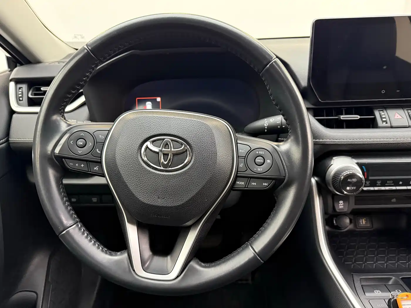 Toyota Wildlander 2023 Hybrid 2.5L E-CVT FWD Urban Edition фото 12