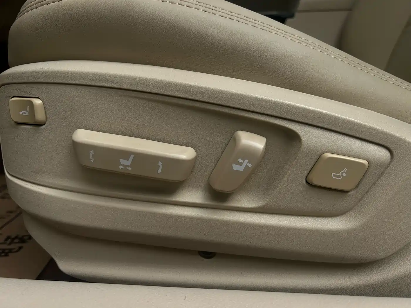 Lexus ES 2013 250 Elite Edition фото 4
