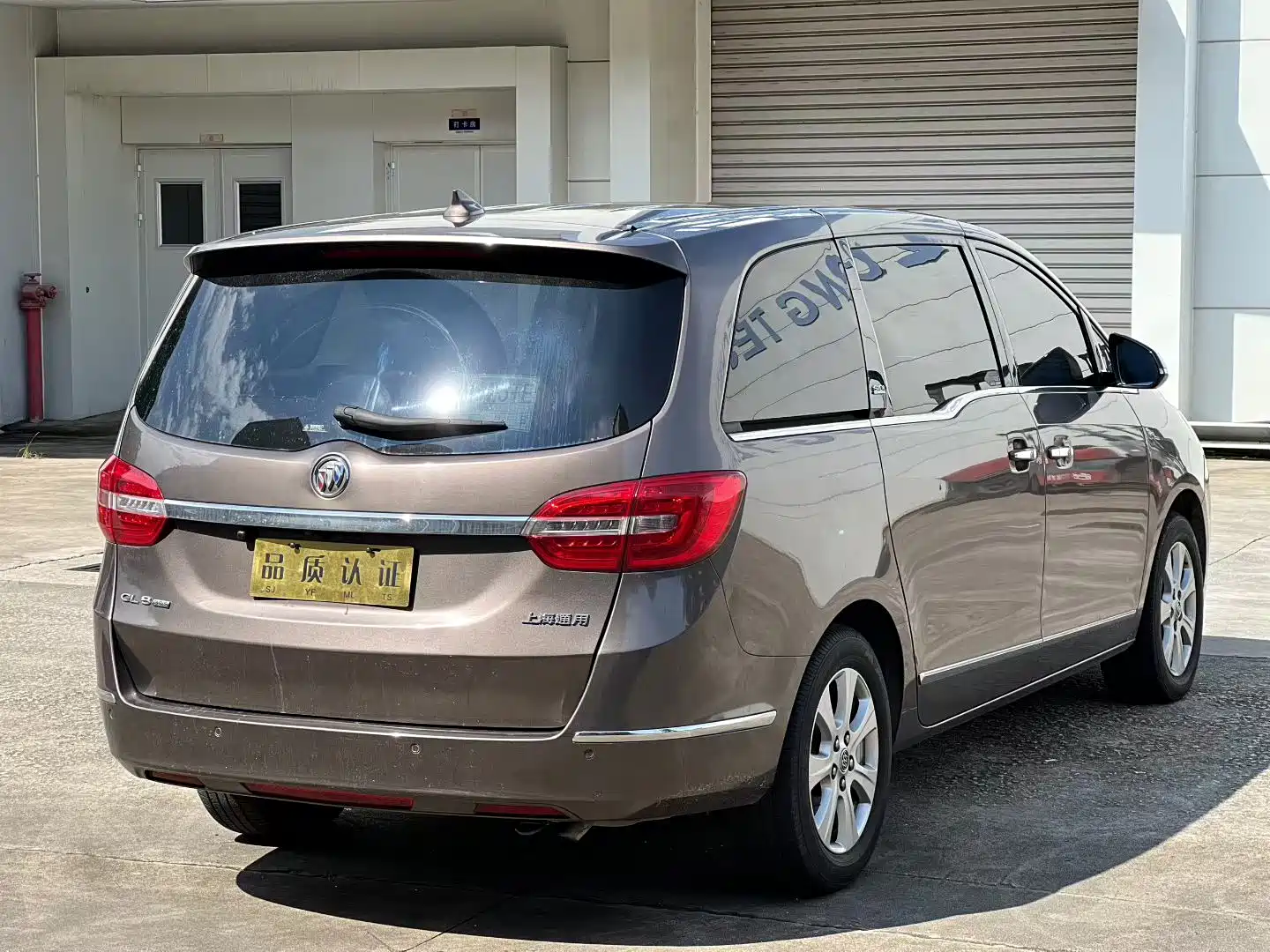 Фото 9 - Buick GL8