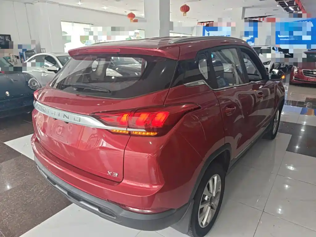 BAIC Beijing X3 2019 2019 1.5L Automatic Glory Edition