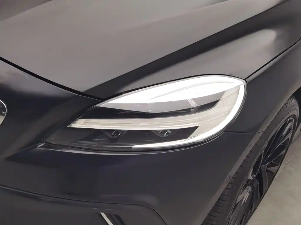 Volvo V40 2017 2017 Cross Country T3 Inscription
