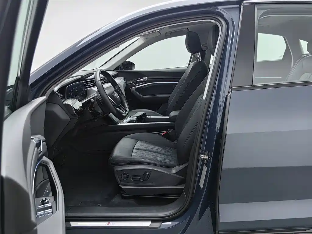 Audi e-tron (Import) 2023 2021 Sportback 55 quattro Luxury