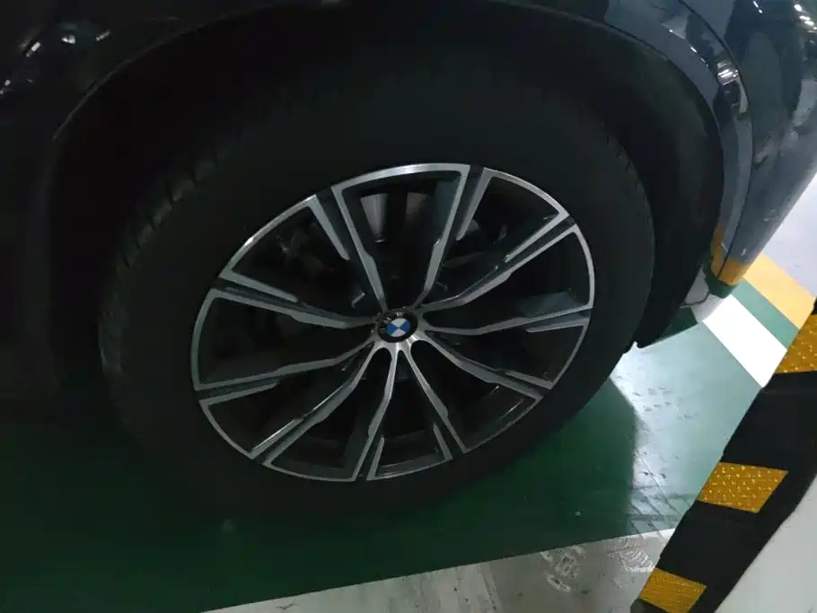 BMW X5 (Import) 2022 2022 xDrive40i M Sport Package