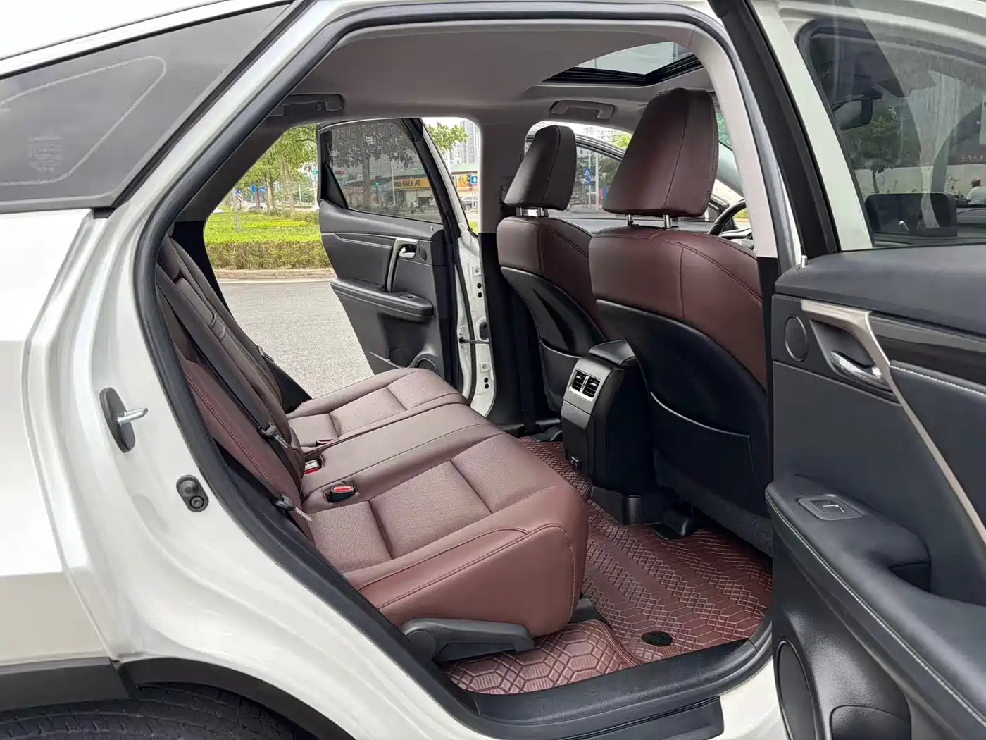 Lexus RX 2020 Facelift 300 2WD Elite Edition фото 11