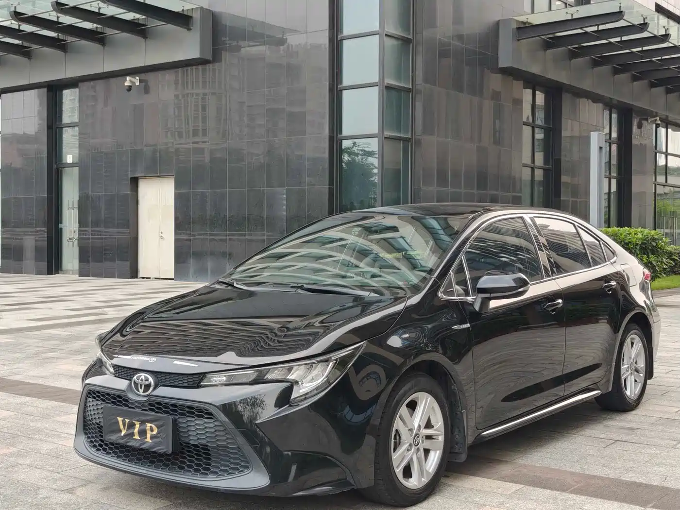 Toyota Levin 2022 TNGA 1.5L CVT Progressive Edition фото 2