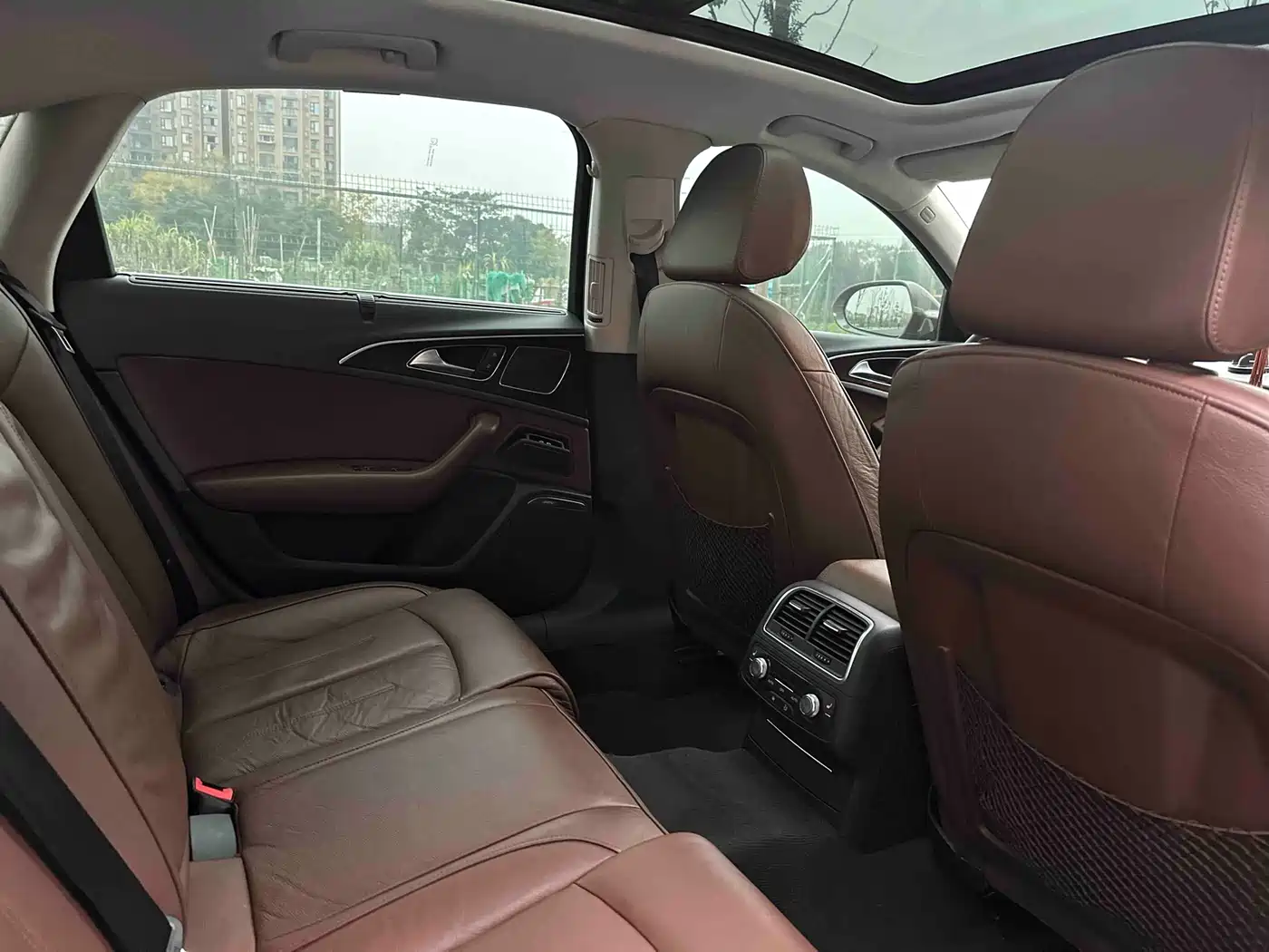 Audi A6L 2014 30 FSI Luxury фото 21