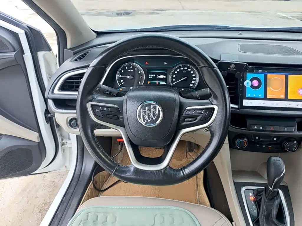 Фото 11 - Buick Excelle