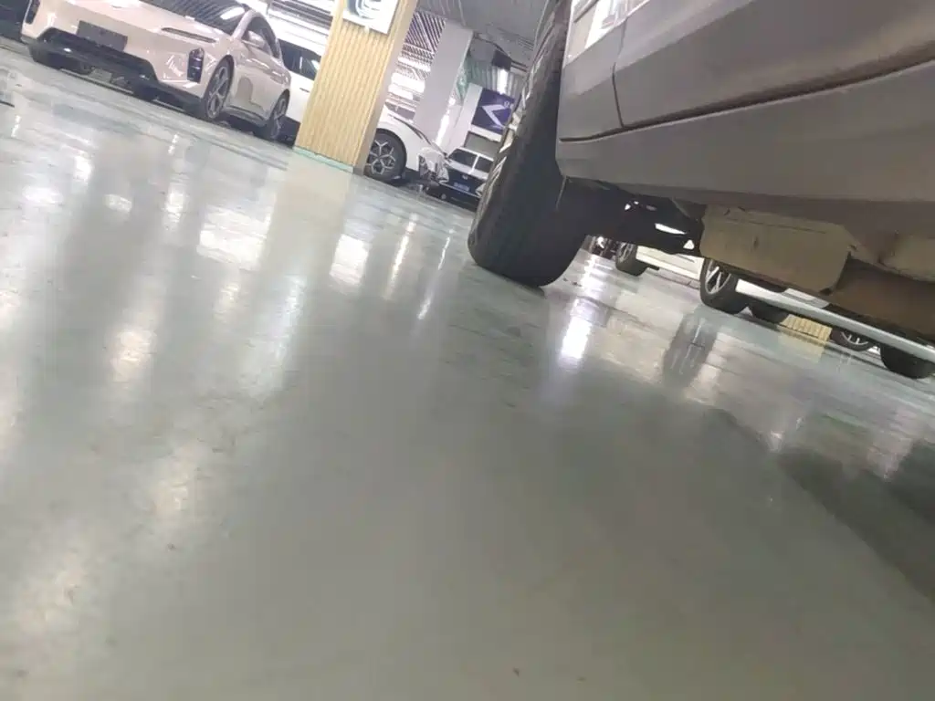 Cadillac XT5 2017 2016 25T Luxury Model