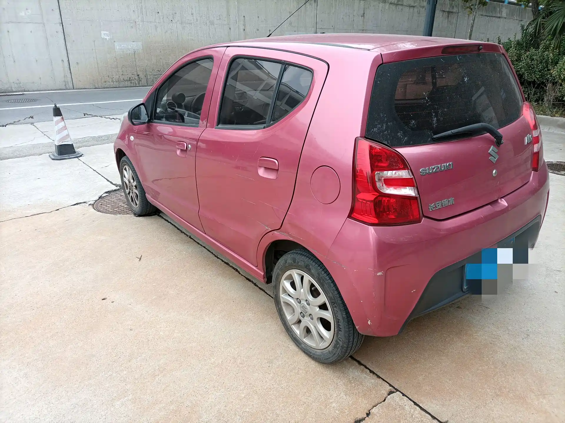 Фото 4 - Suzuki Alto