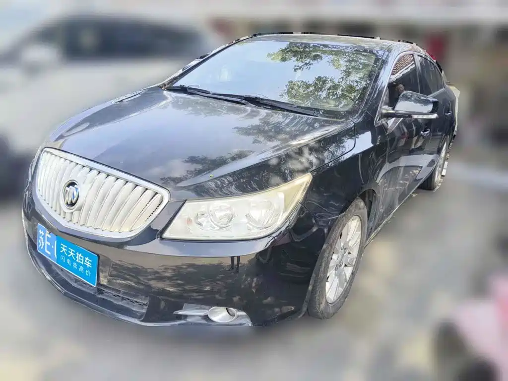 Фото 1 - Buick LaCrosse