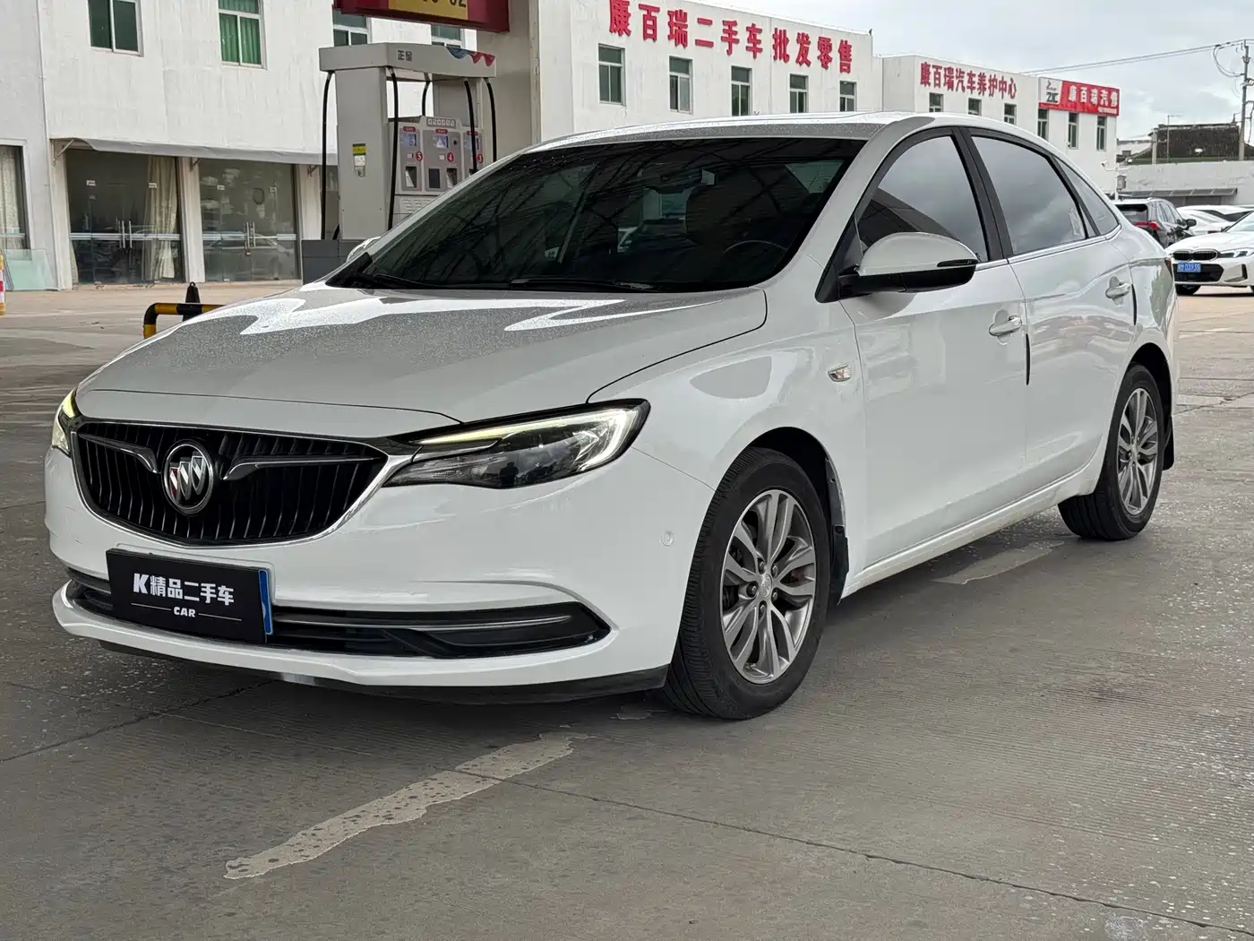 Фото 1 - Buick Excelle