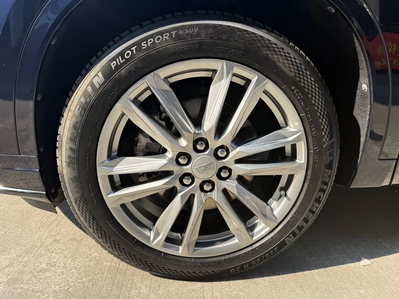 Cadillac XT6 2022 2.0T 6-Seater 4WD Luxury Edition фото 10