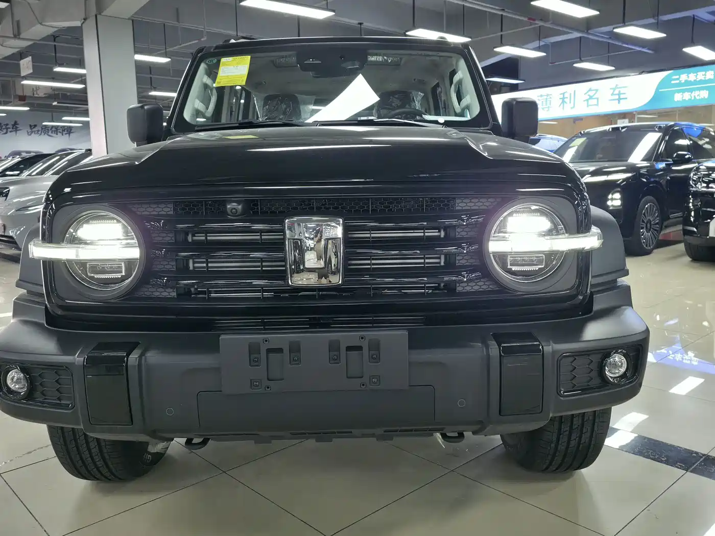 Tank 300 2026