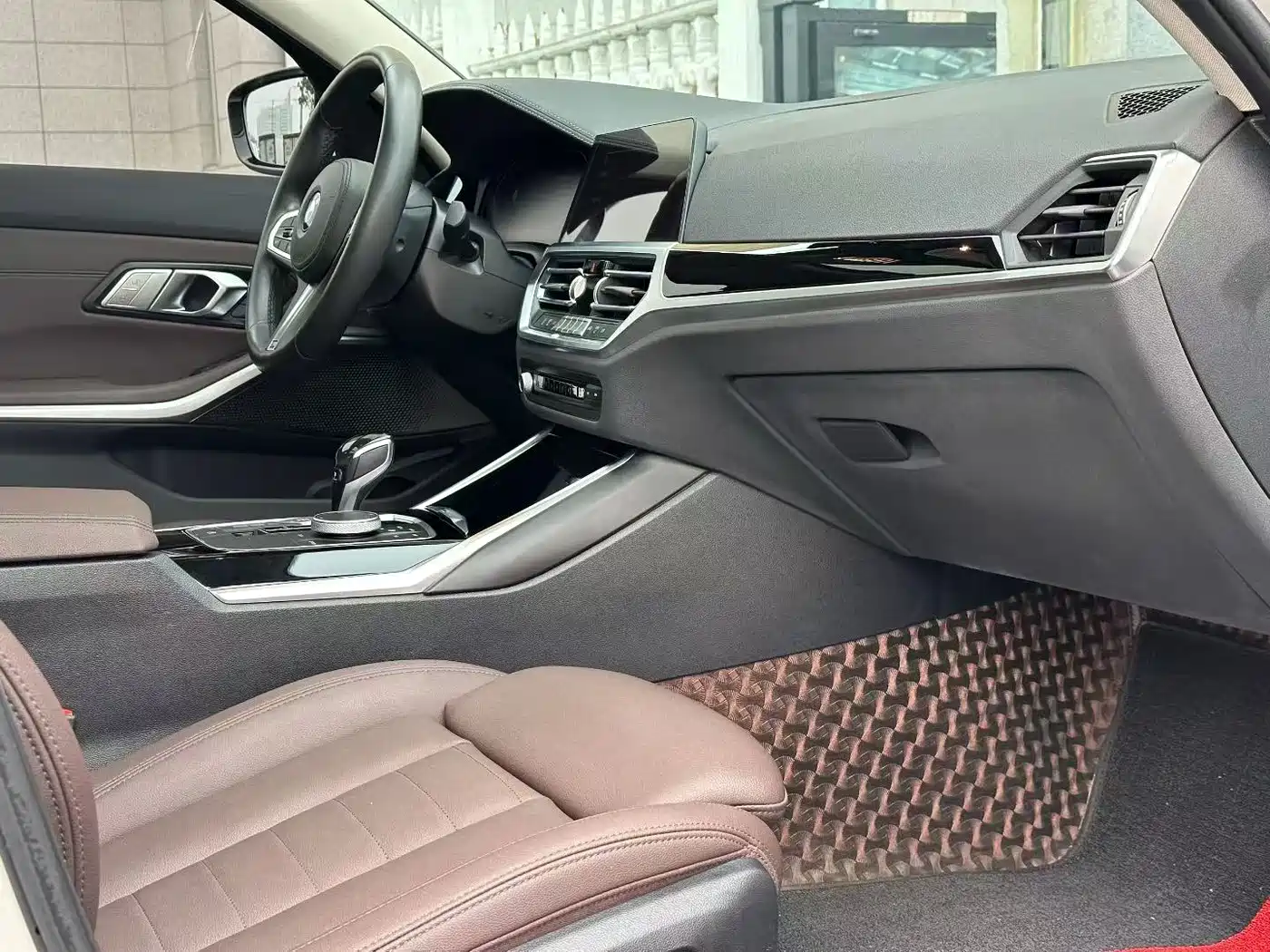 BMW 3 Series 2020 320Li M Sport Package фото 5