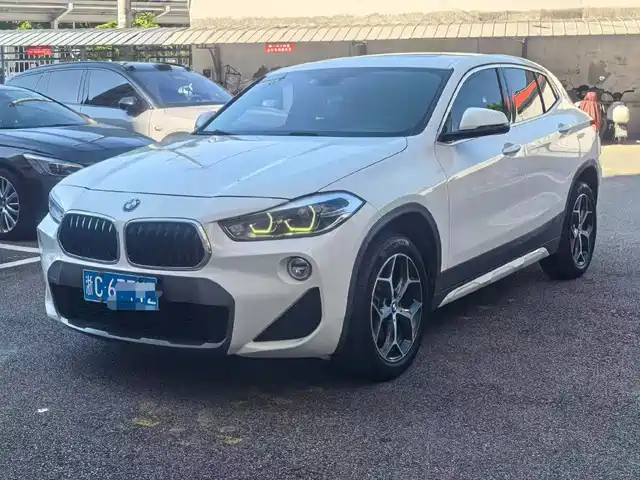 BMW BMW X2 (Import) 2018 sDrive25i Exclusive M Off-Road Package China V