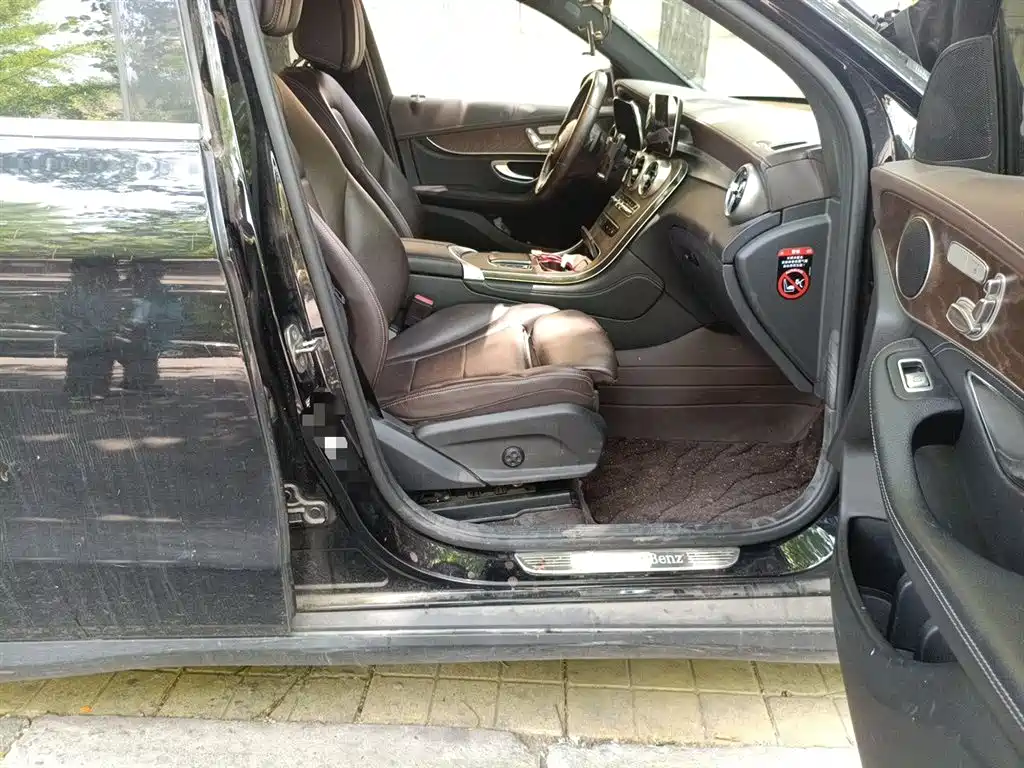 Mercedes-Benz GLC 2020 Facelift GLC 260 L 4MATIC Luxury фото 20