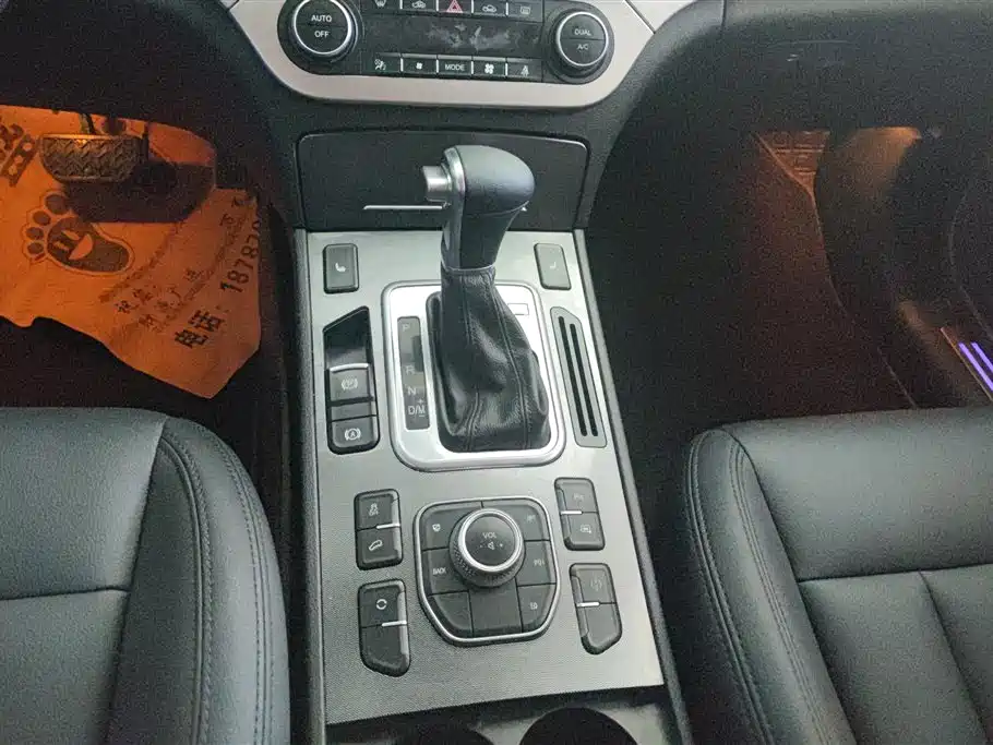 Haval H6 Coupe 2015 Model Blue Label 2.0T Automatic 2WD Elite фото 16